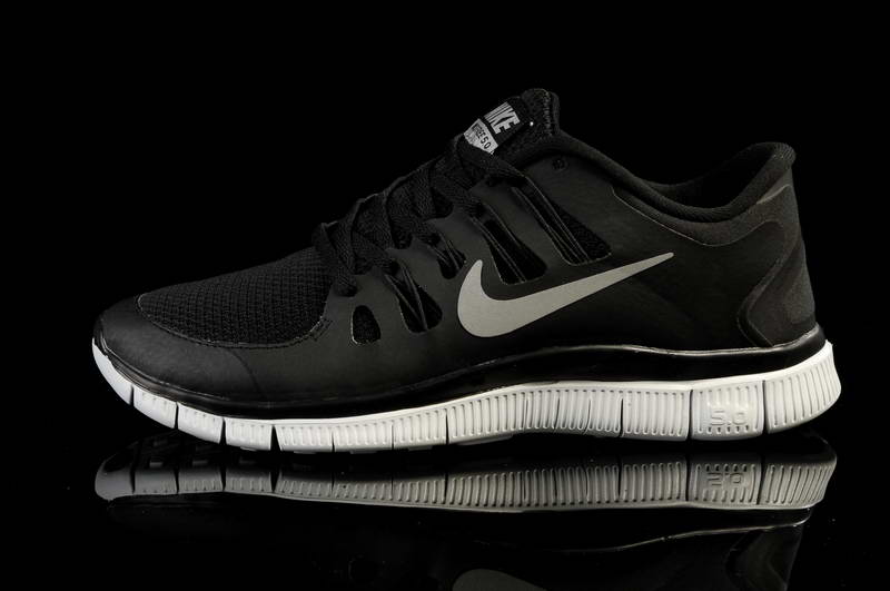 Nike Free Run 5.0 V2 Mens Running Shoes New Breathable Black (1)